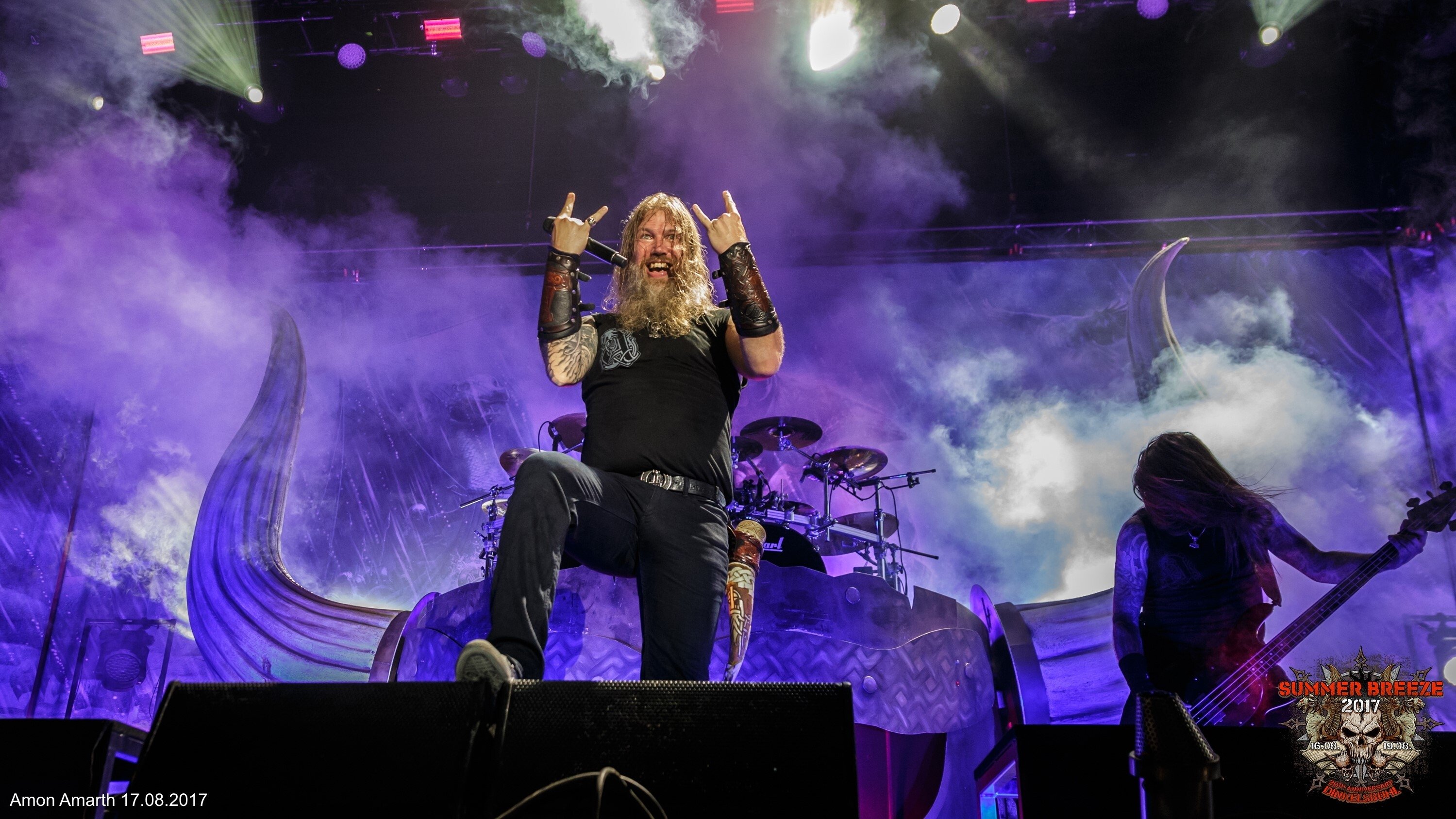 Backdrop for Amon Amarth: The Pursuit Of Vikings - Live At Summer Breeze 2017
