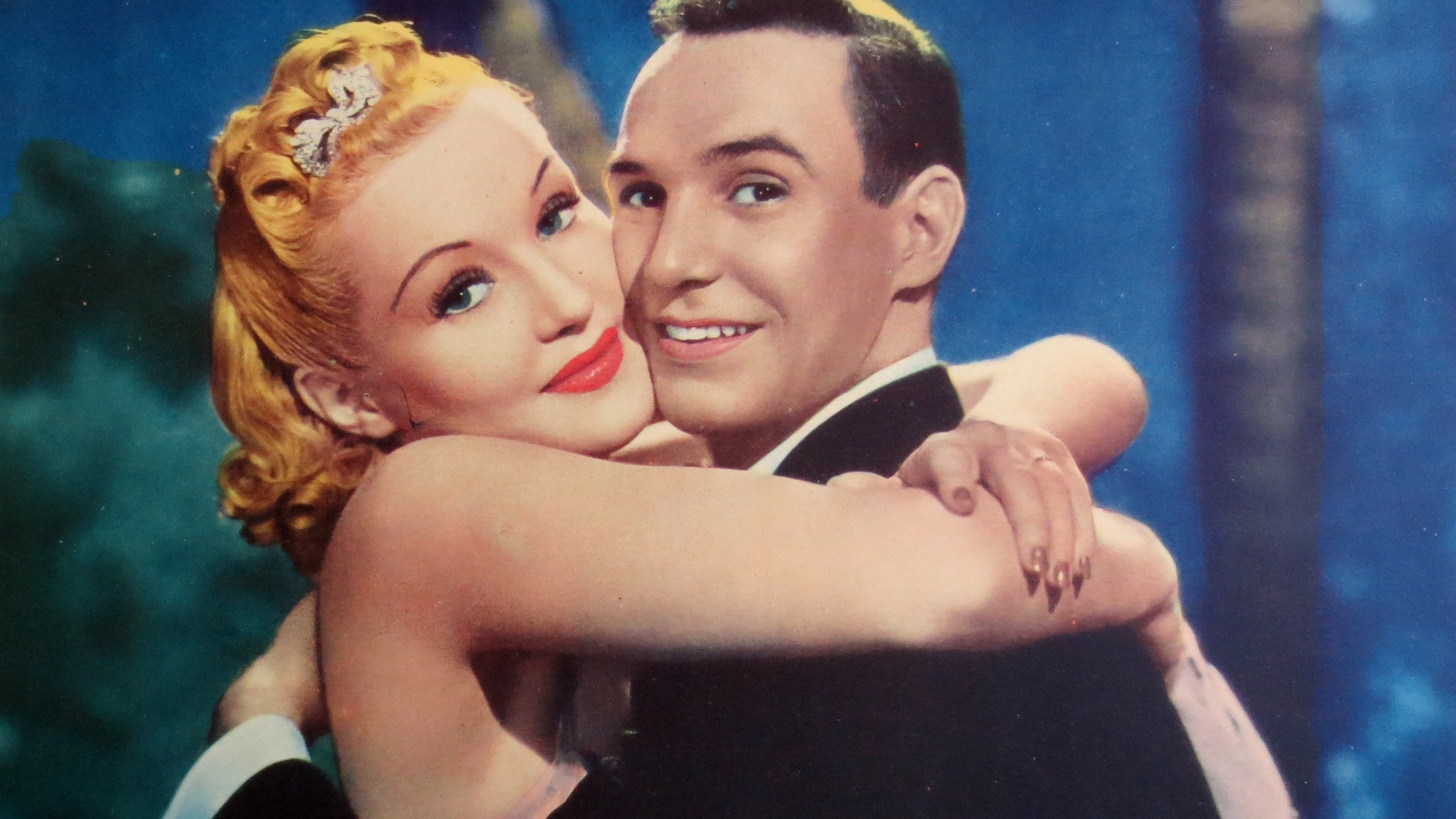 Backdrop for College Swing