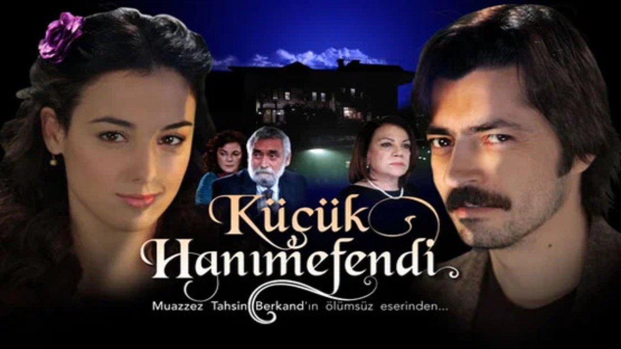 Backdrop for Küçük Hanımefendi