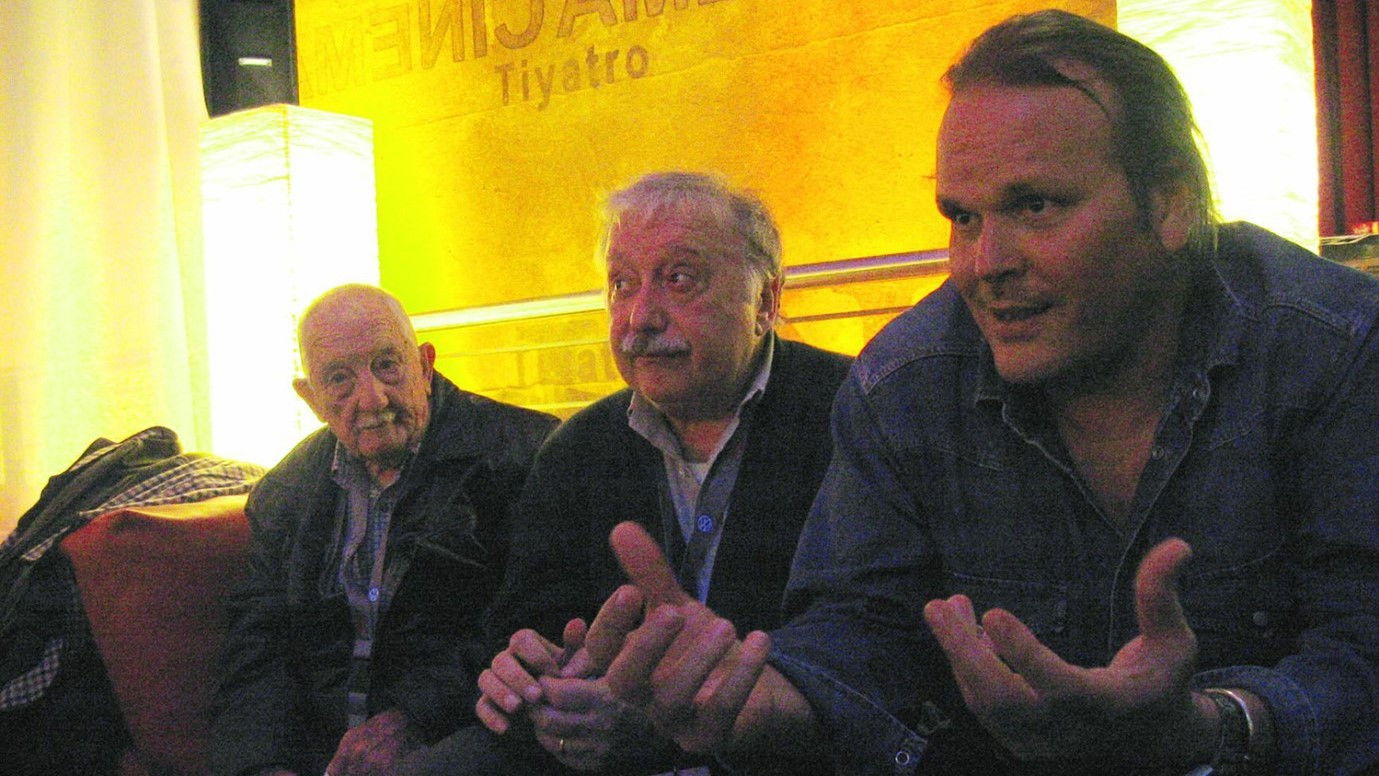 Backdrop for Traveling with Che Guevara