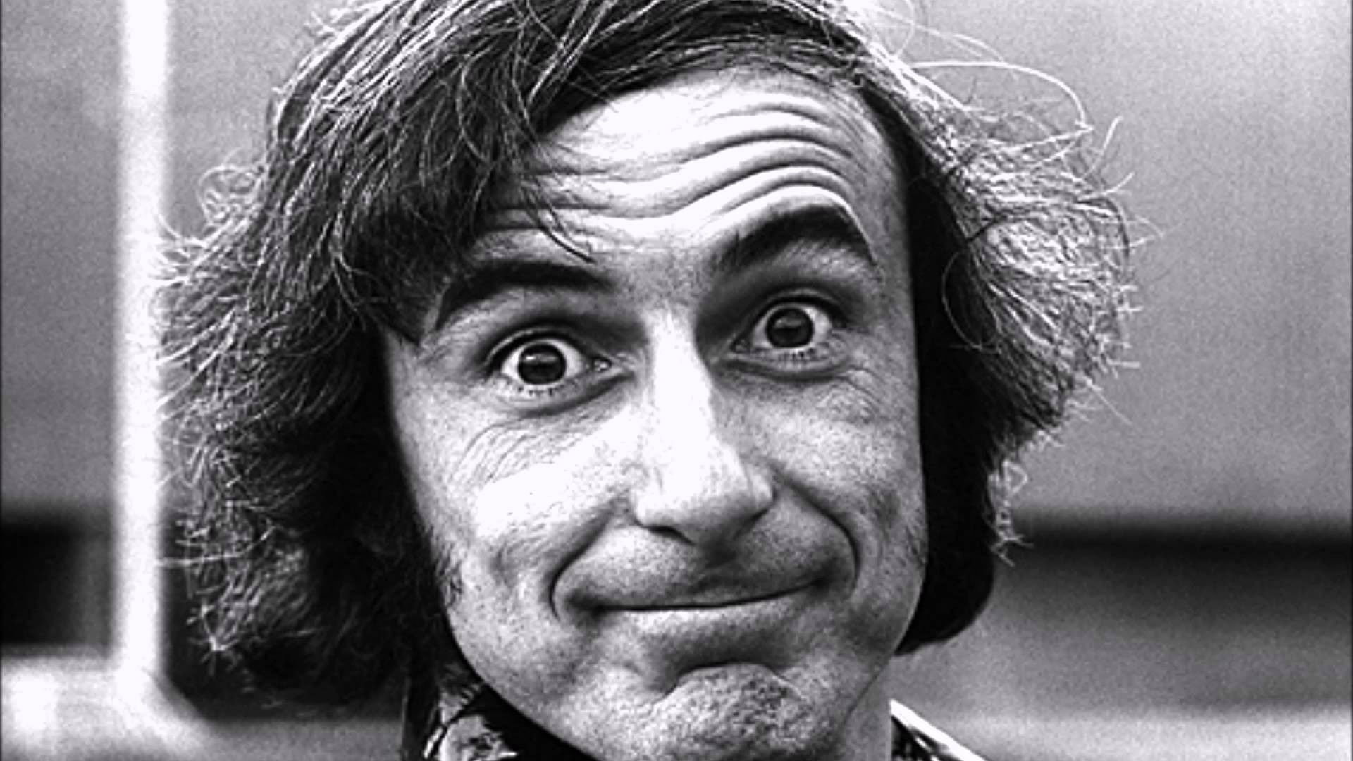 Backdrop for Yvon Deschamps Volume 4 - Les années 1990-2000