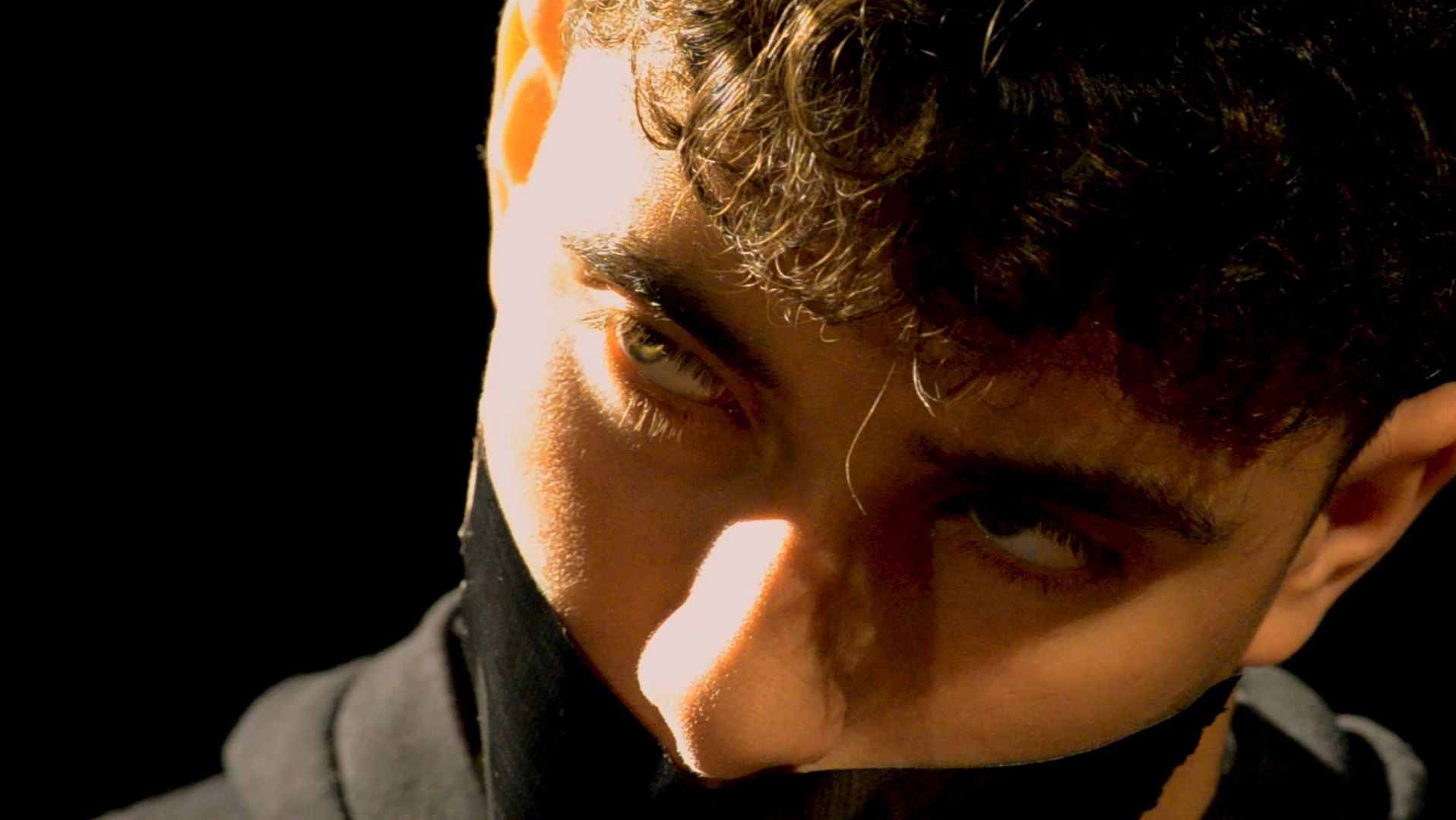 Backdrop for Contradictions