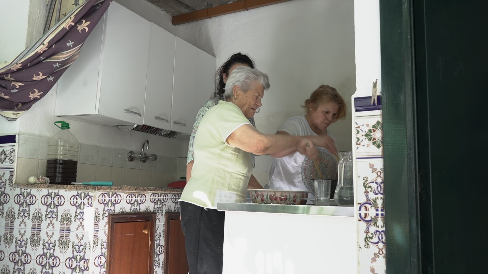 Backdrop for Raíz y Miajas