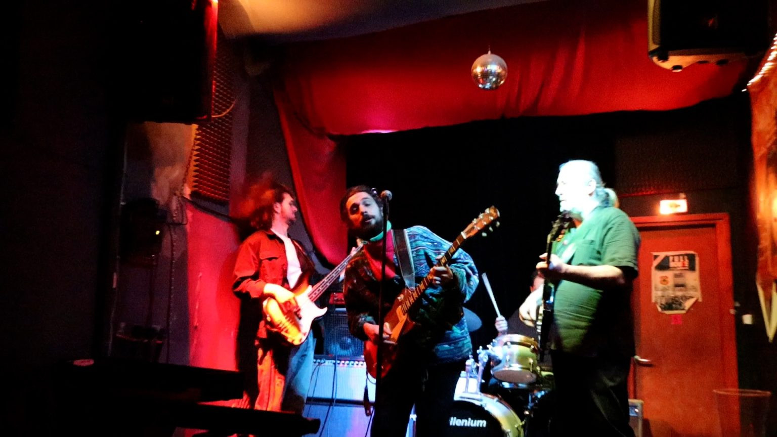 Backdrop for Fading Frequencies