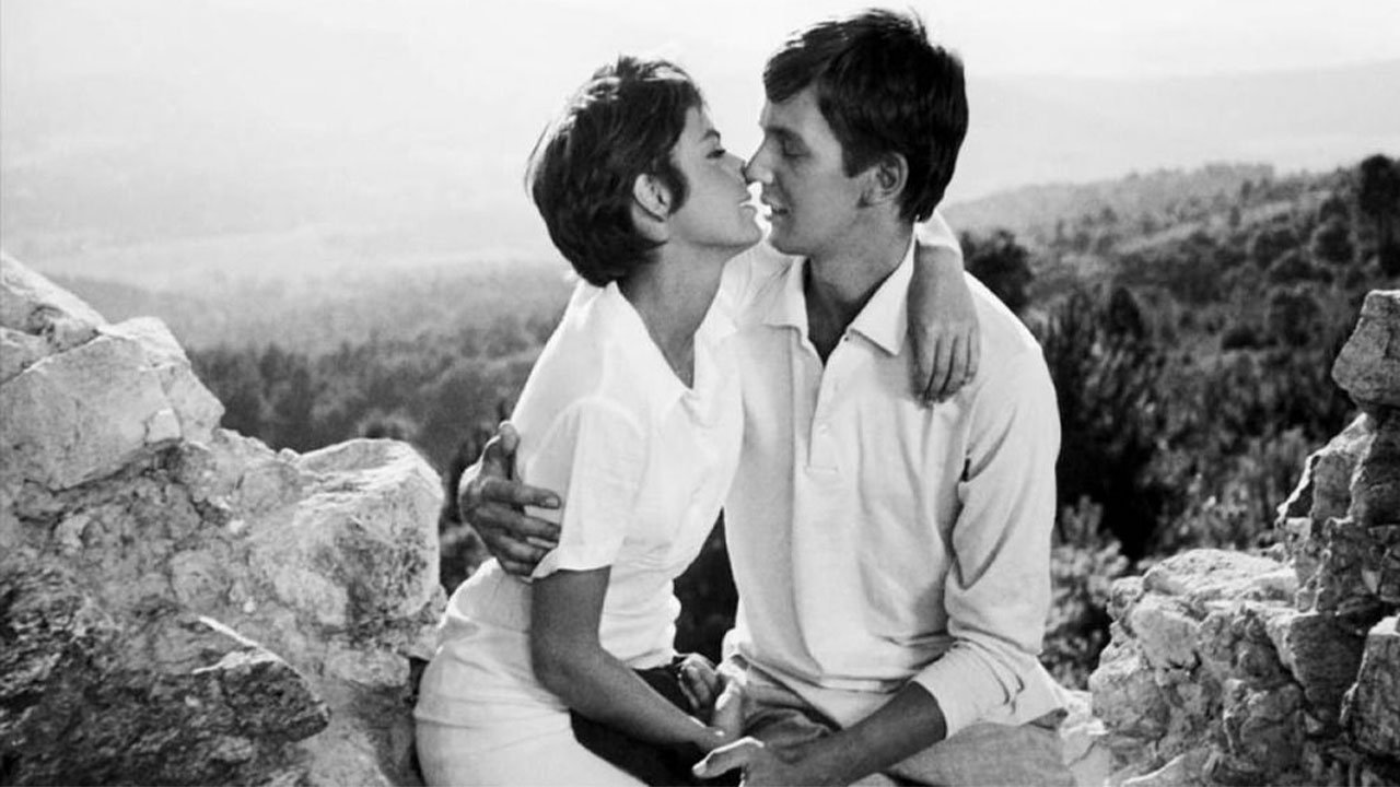 Backdrop for Saint-Tropez Blues