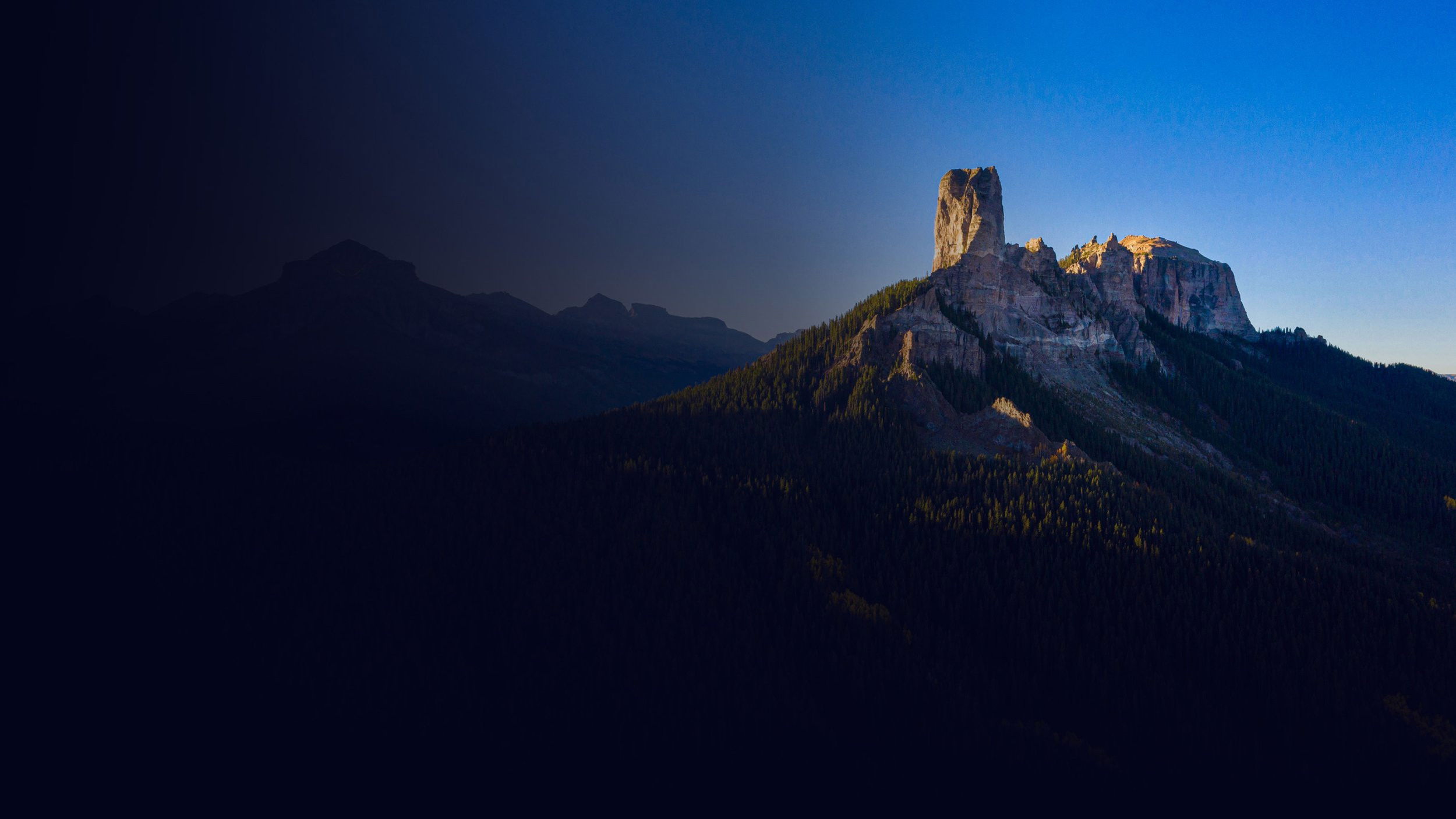 Backdrop for Premiers pas dans les Rocheuses