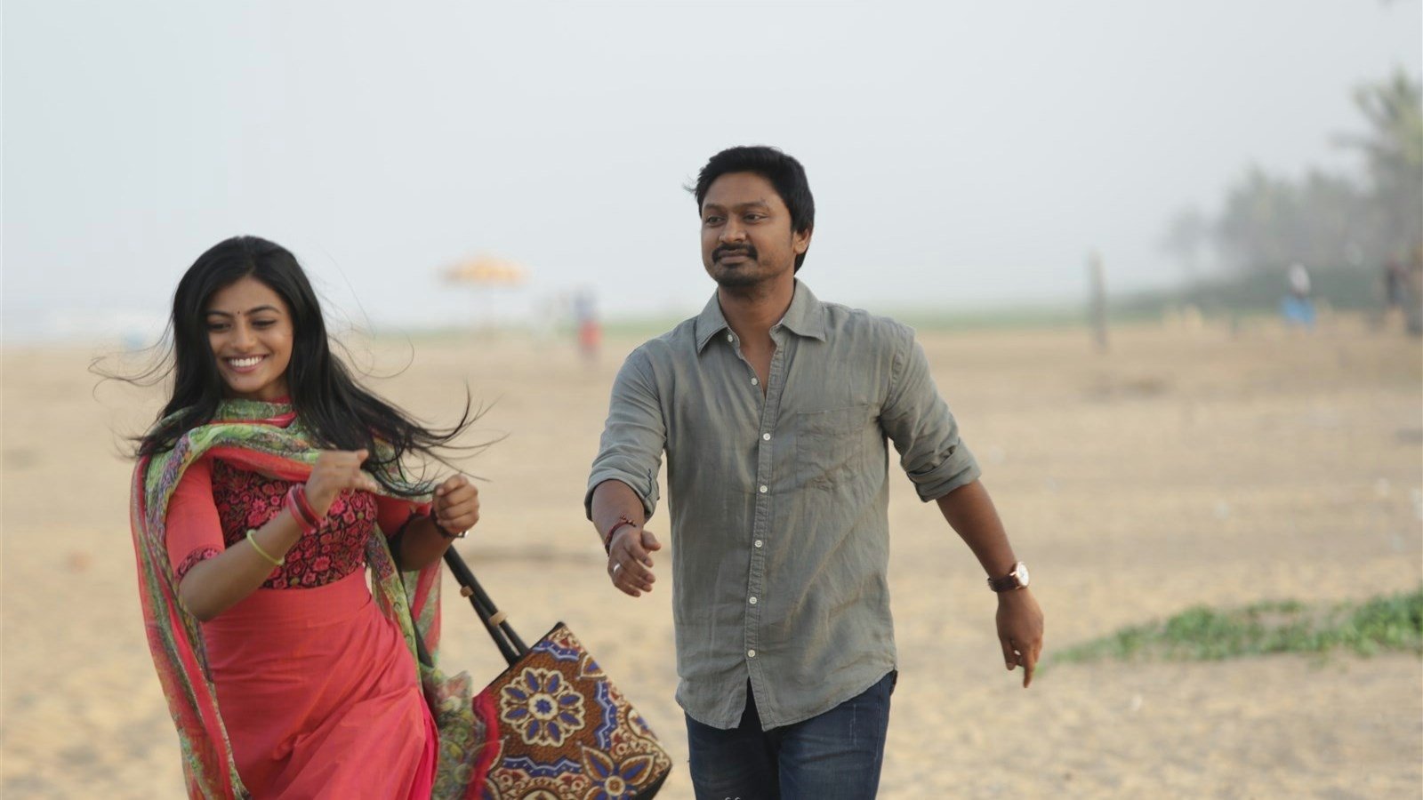 Backdrop for Pandigai