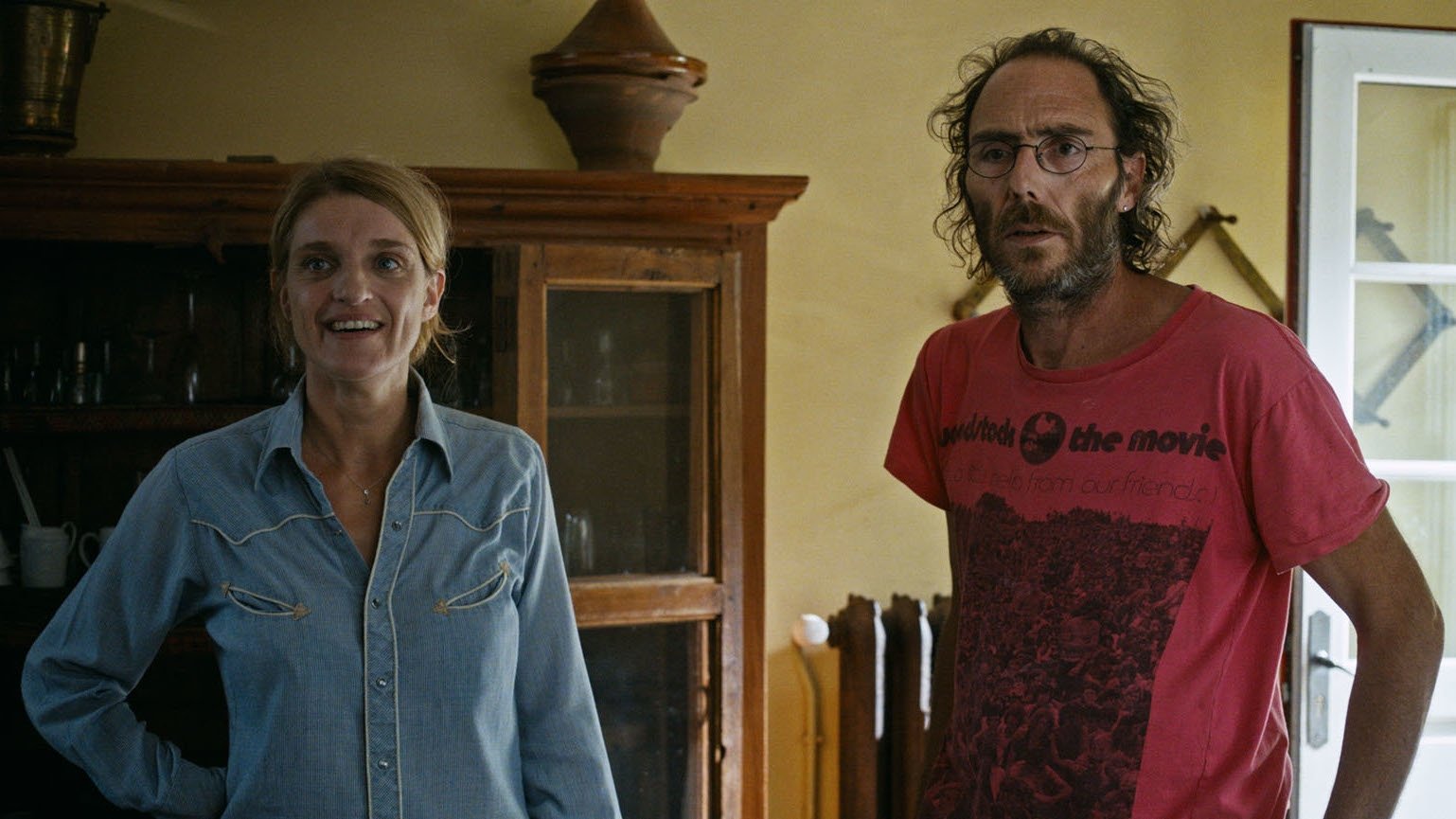 Backdrop for Moi, maman, ma mère et moi