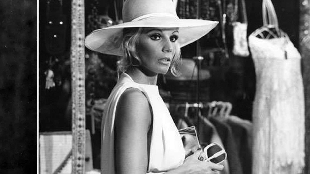 Backdrop for Los hombres sólo piensan en eso