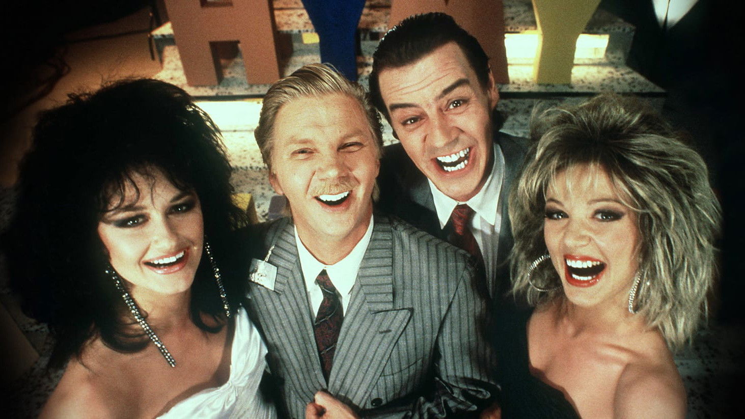 Backdrop for Hymyhuulet