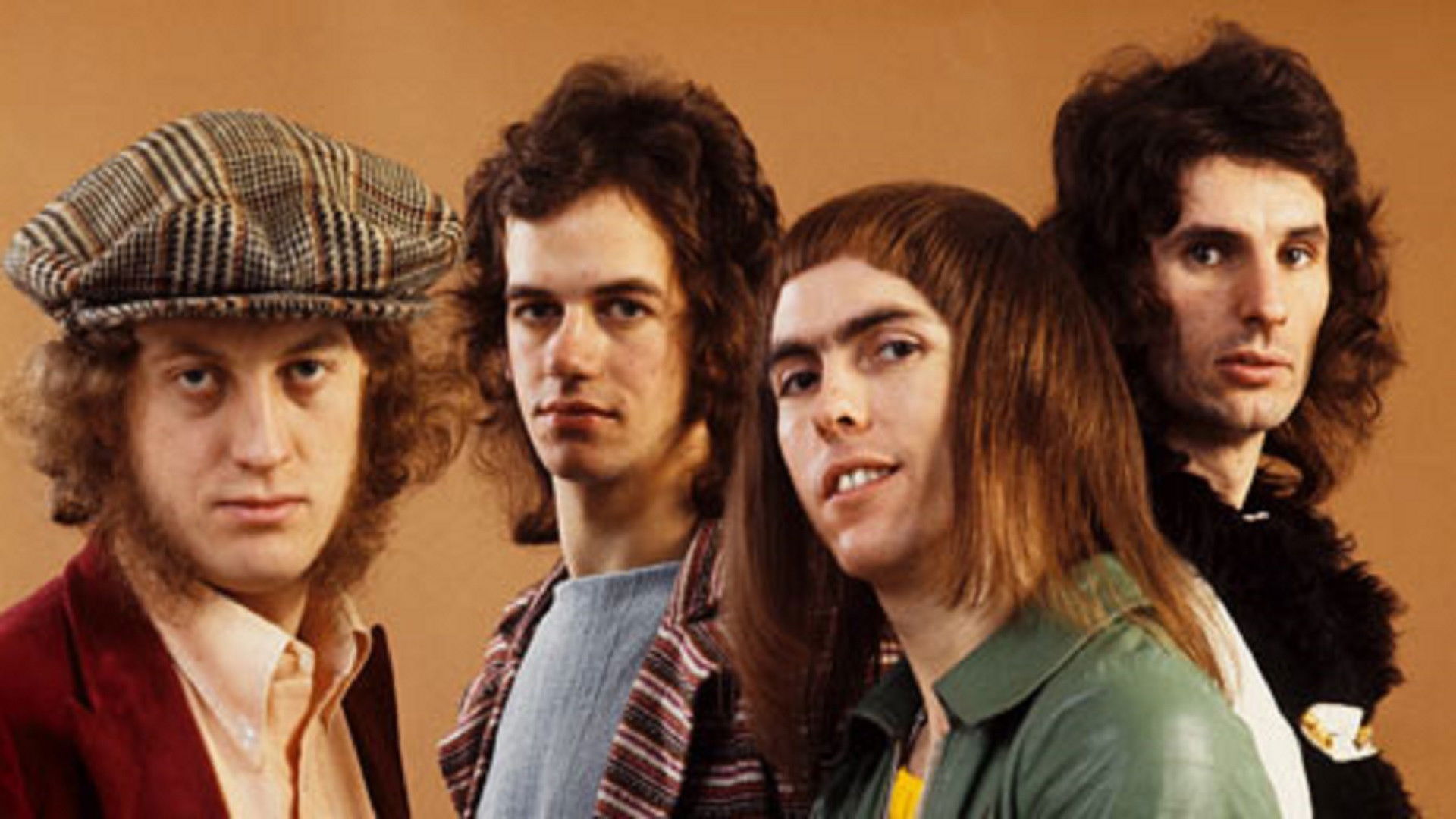 Backdrop for Slade: The Very Best of Slade