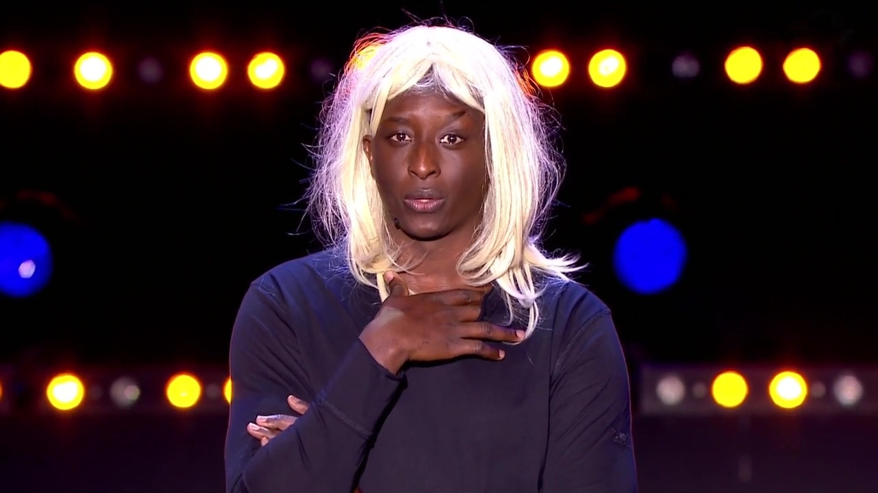 Backdrop for Ahmed Sylla - Avec un grand A