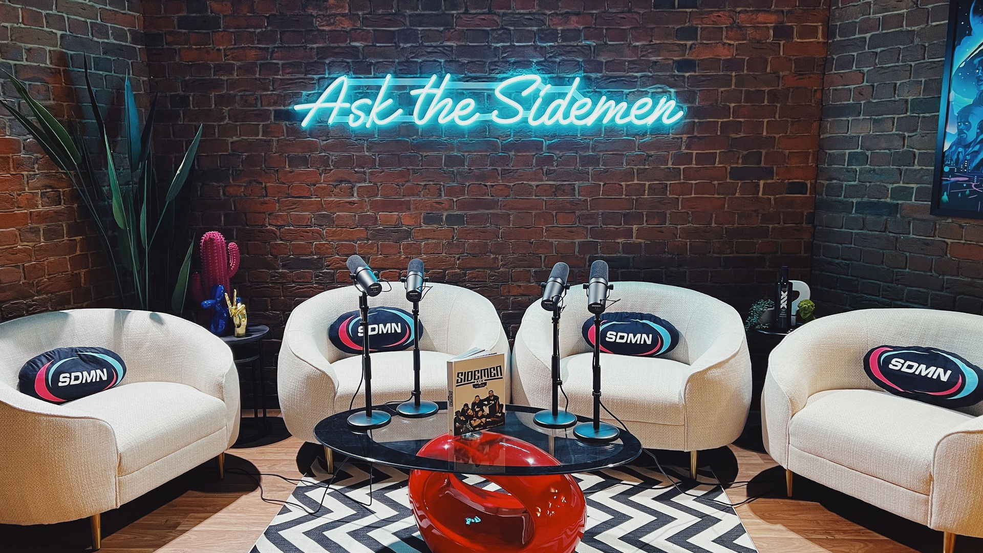 Backdrop for Ask the Sidemen