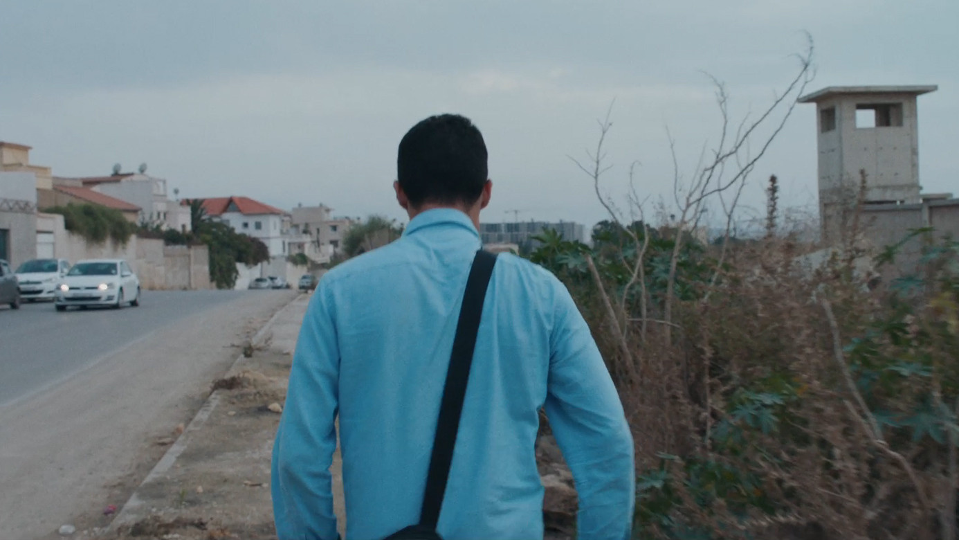 Backdrop for Elle Nous Regarde