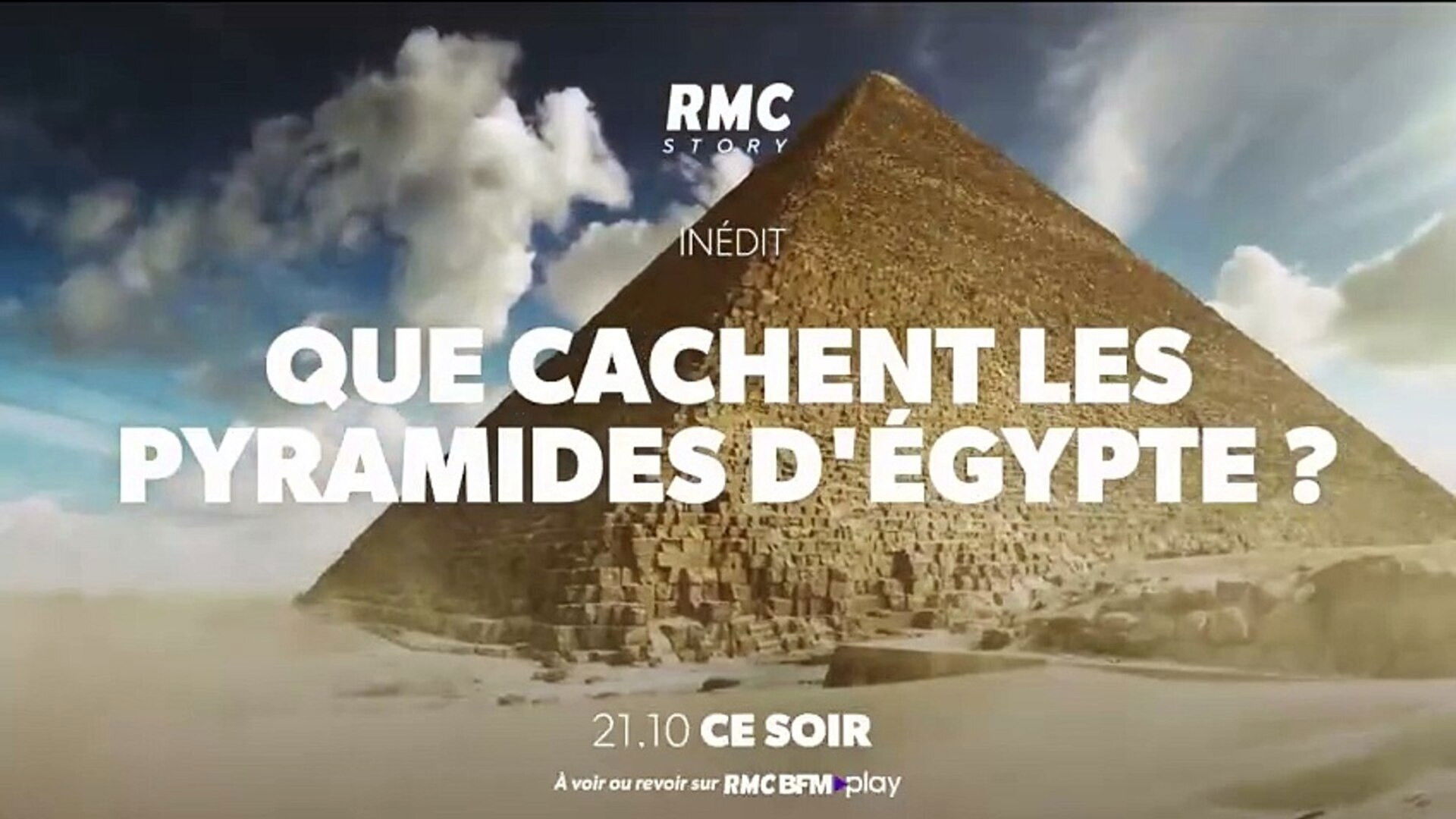 Backdrop for Que cachent les pyramides d'Égypte ?