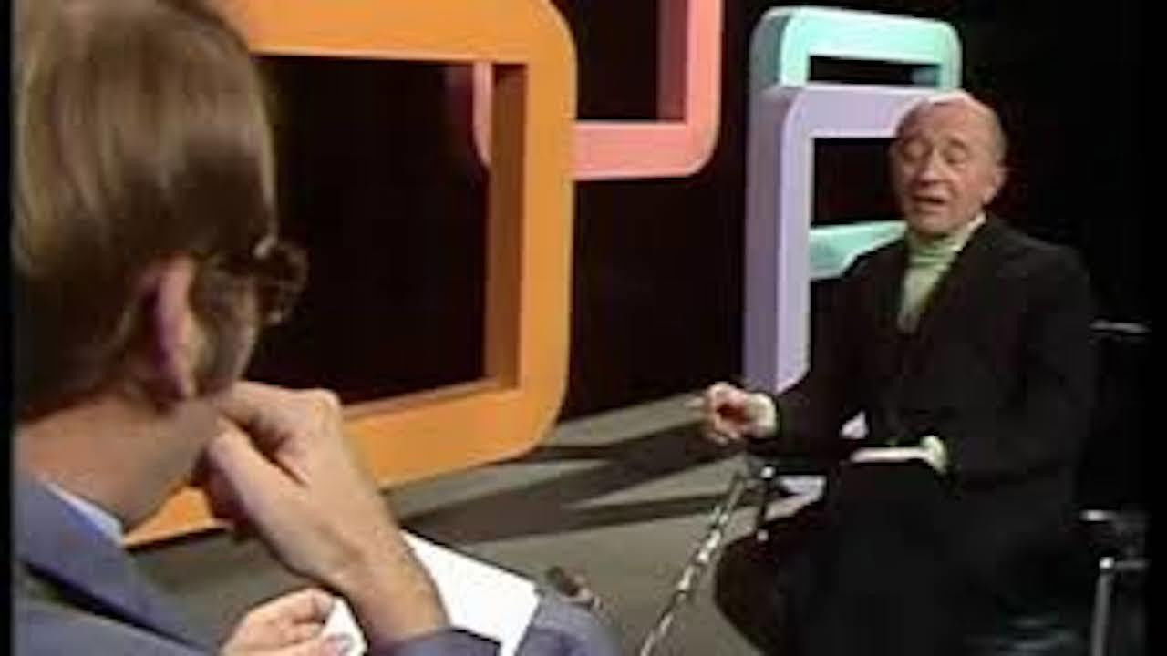 Backdrop for Michel Audiard et le mystère du triangle des Bermudes