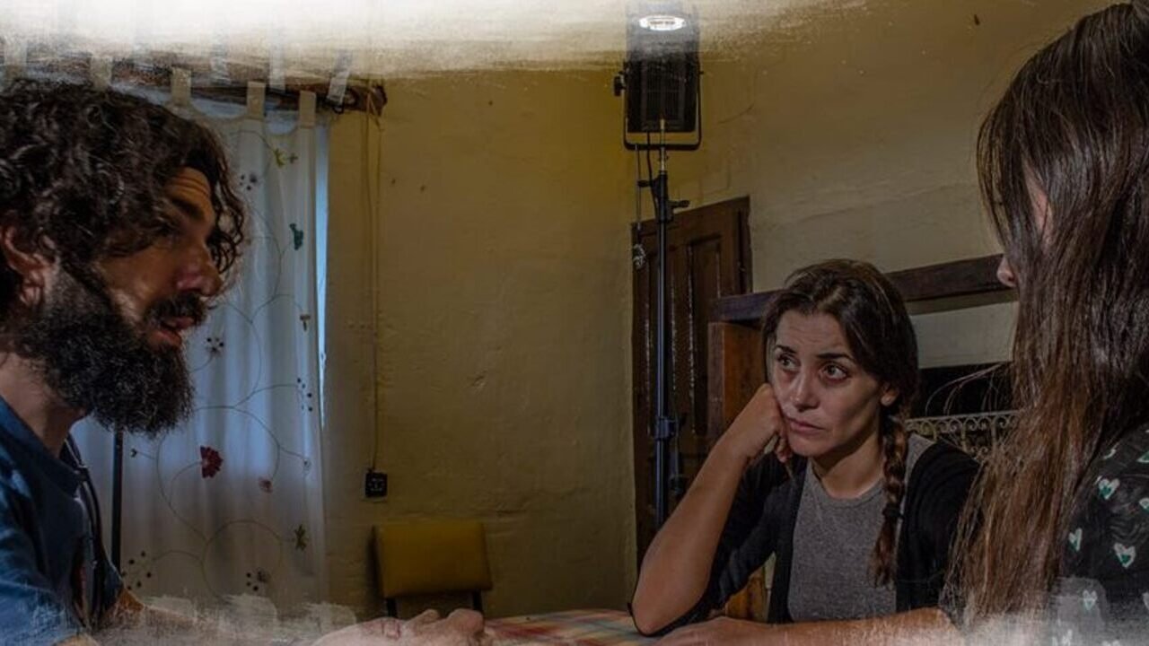 Backdrop for Todo acaba al final del día