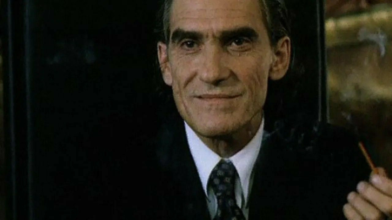 Backdrop for Salamander Skin