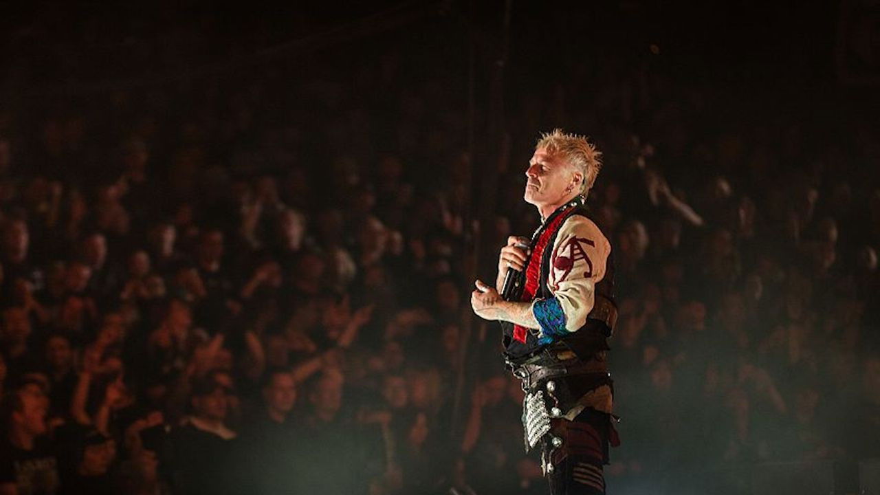 Backdrop for In Extremo - 20 Wahre Jahre