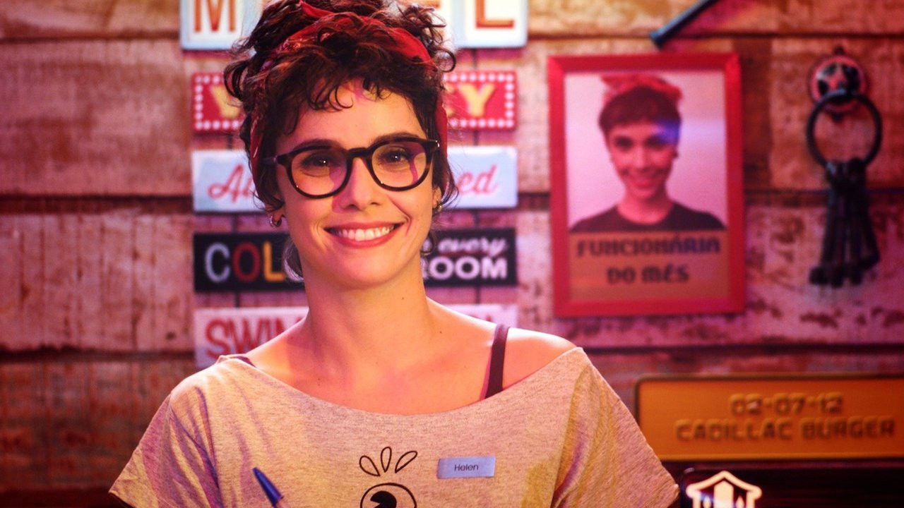 Backdrop for Todo Clichê do Amor