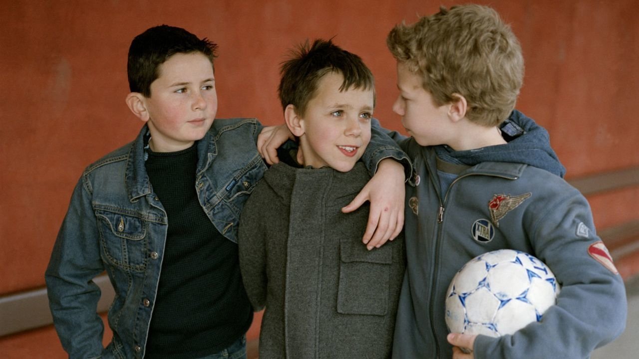 Backdrop for Someone Like Hodder