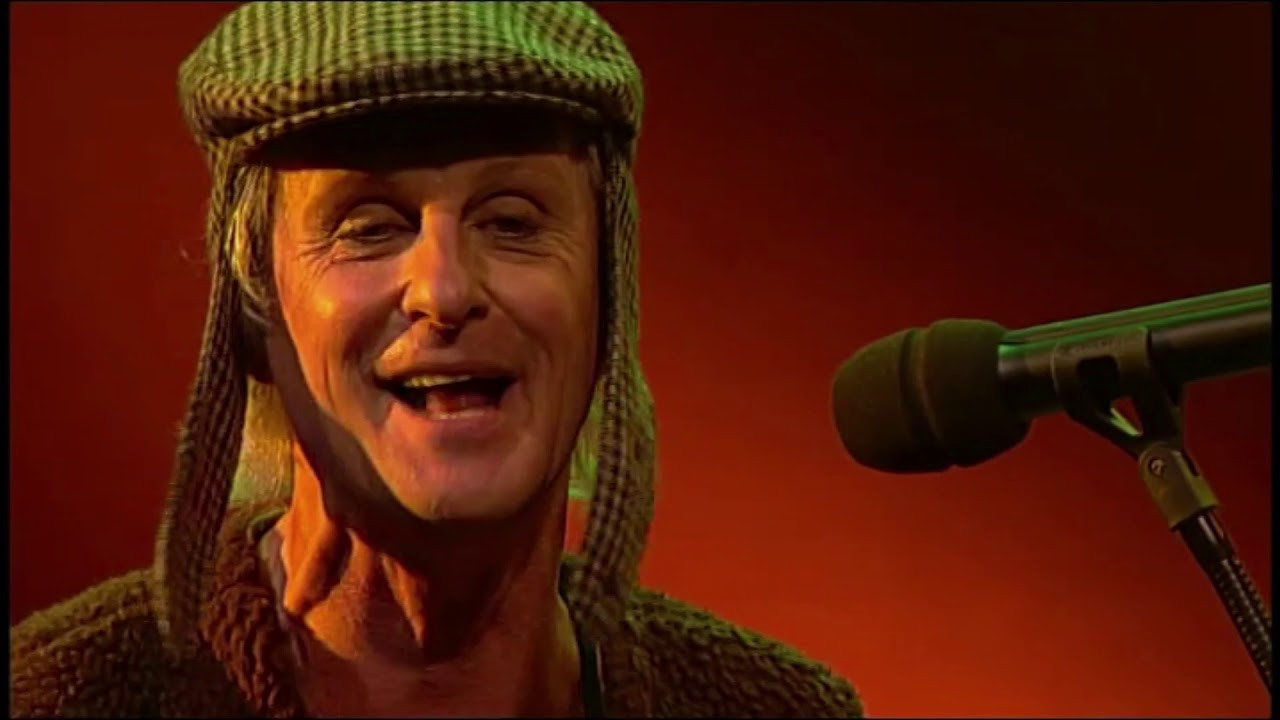 Backdrop for Het Groot Niet Te Vermijden: Off the Road again