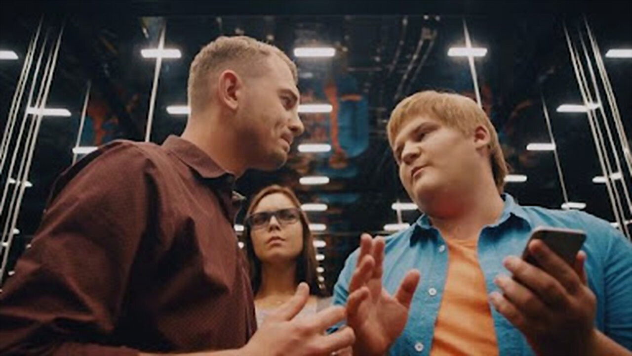 Backdrop for Infoholic