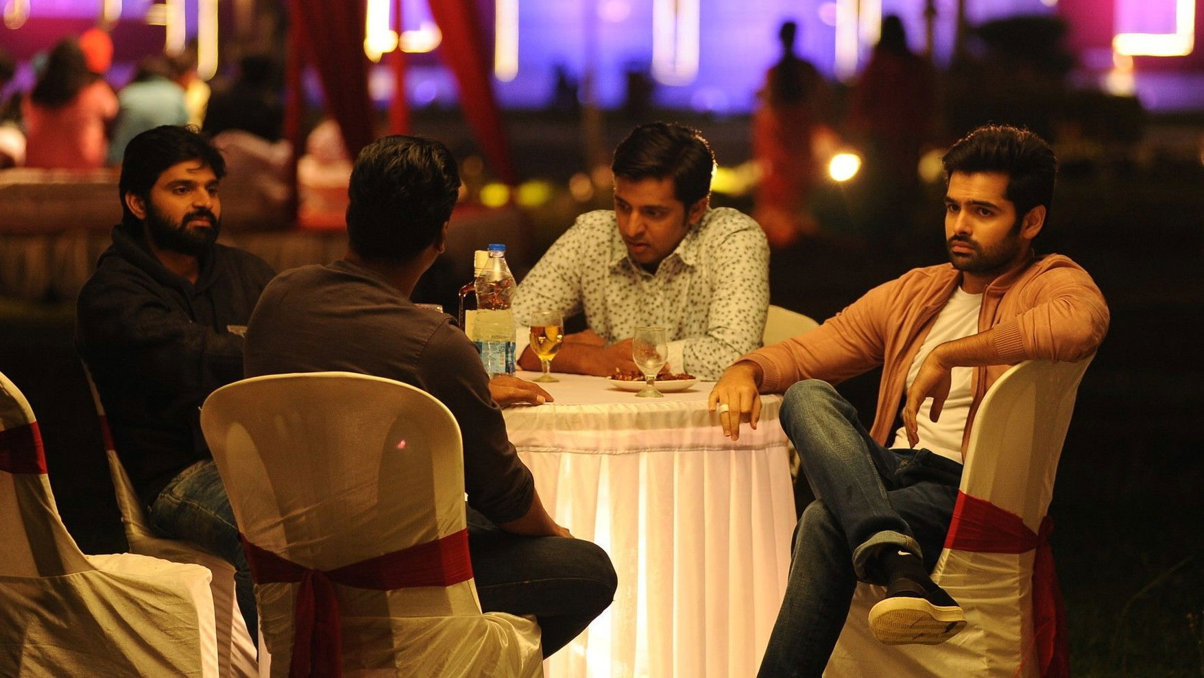 Backdrop for Vunnadhi Okate Zindagi