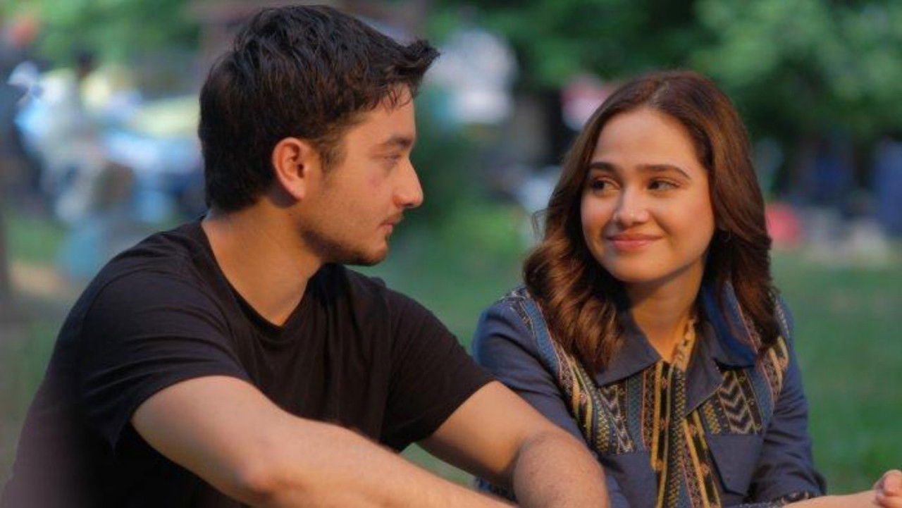 Backdrop for Ayo Balikan