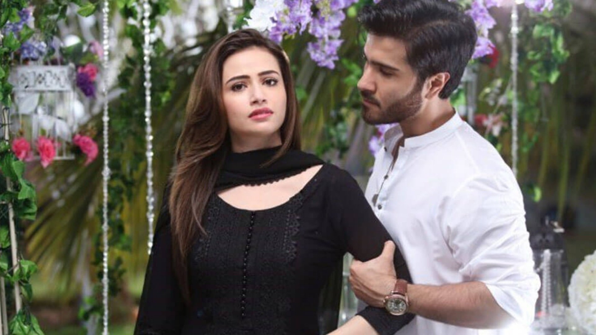 Backdrop for Khaani