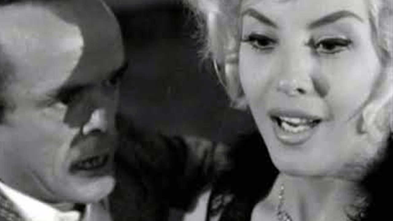 Backdrop for El satánico