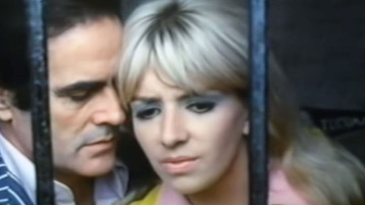 Backdrop for La fidelidad