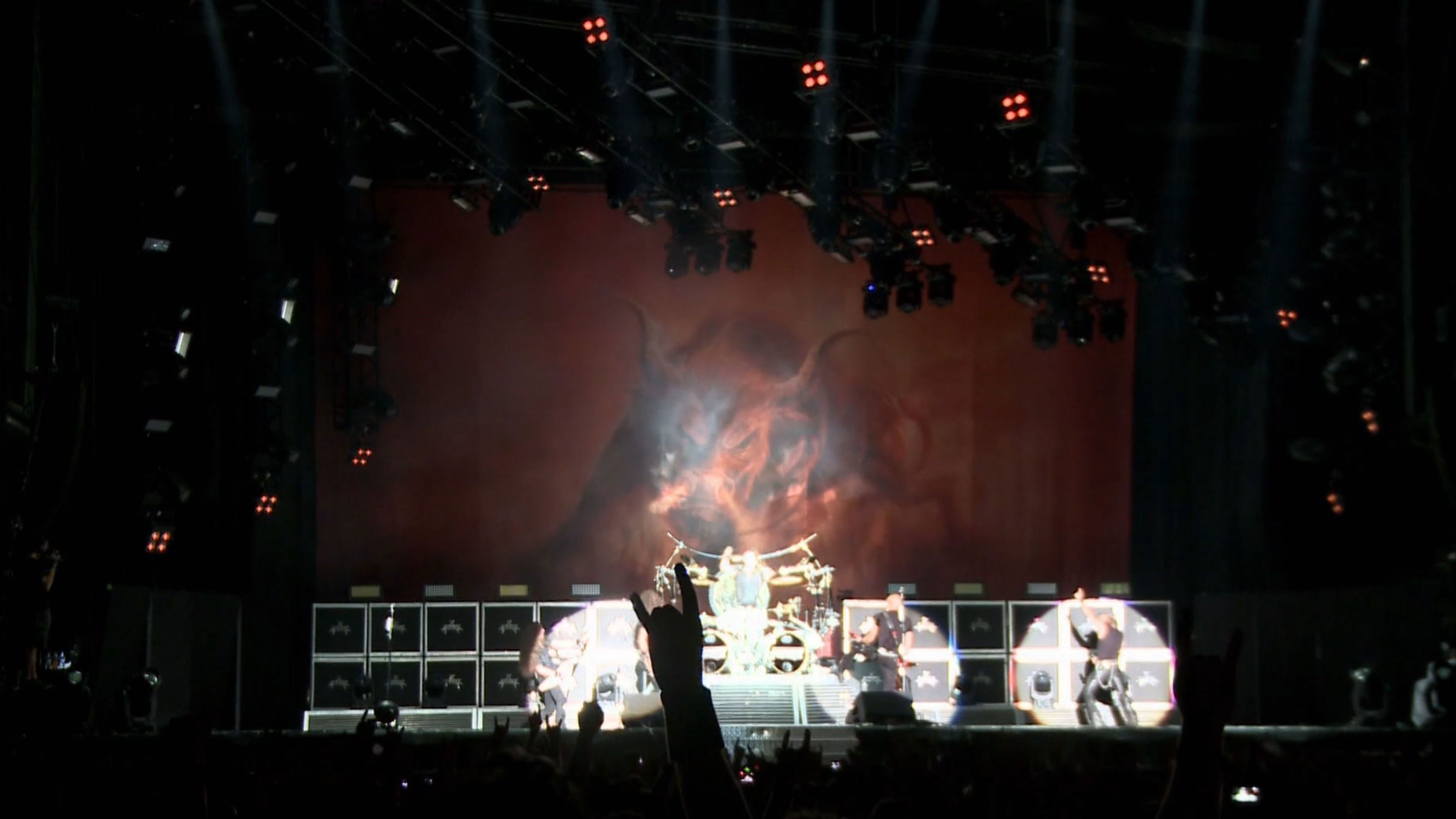 Backdrop for Accept: Restless and Live