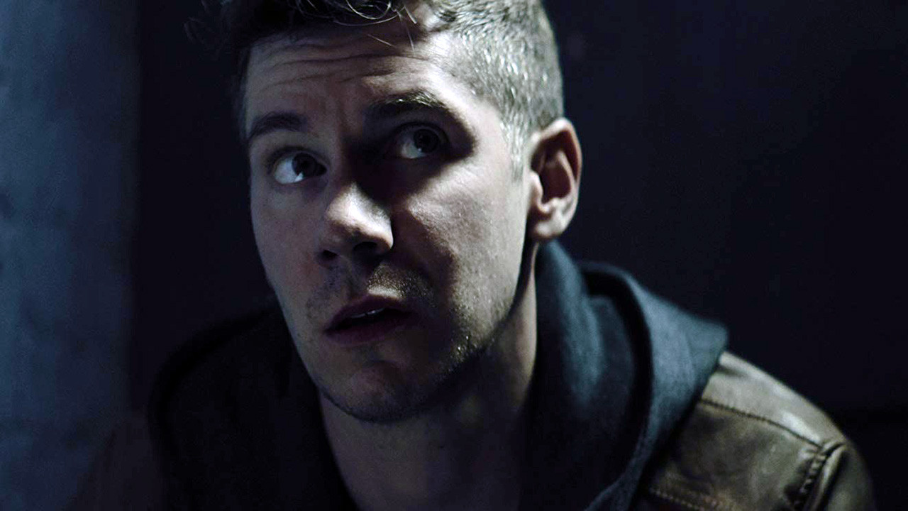 Backdrop for Fractured