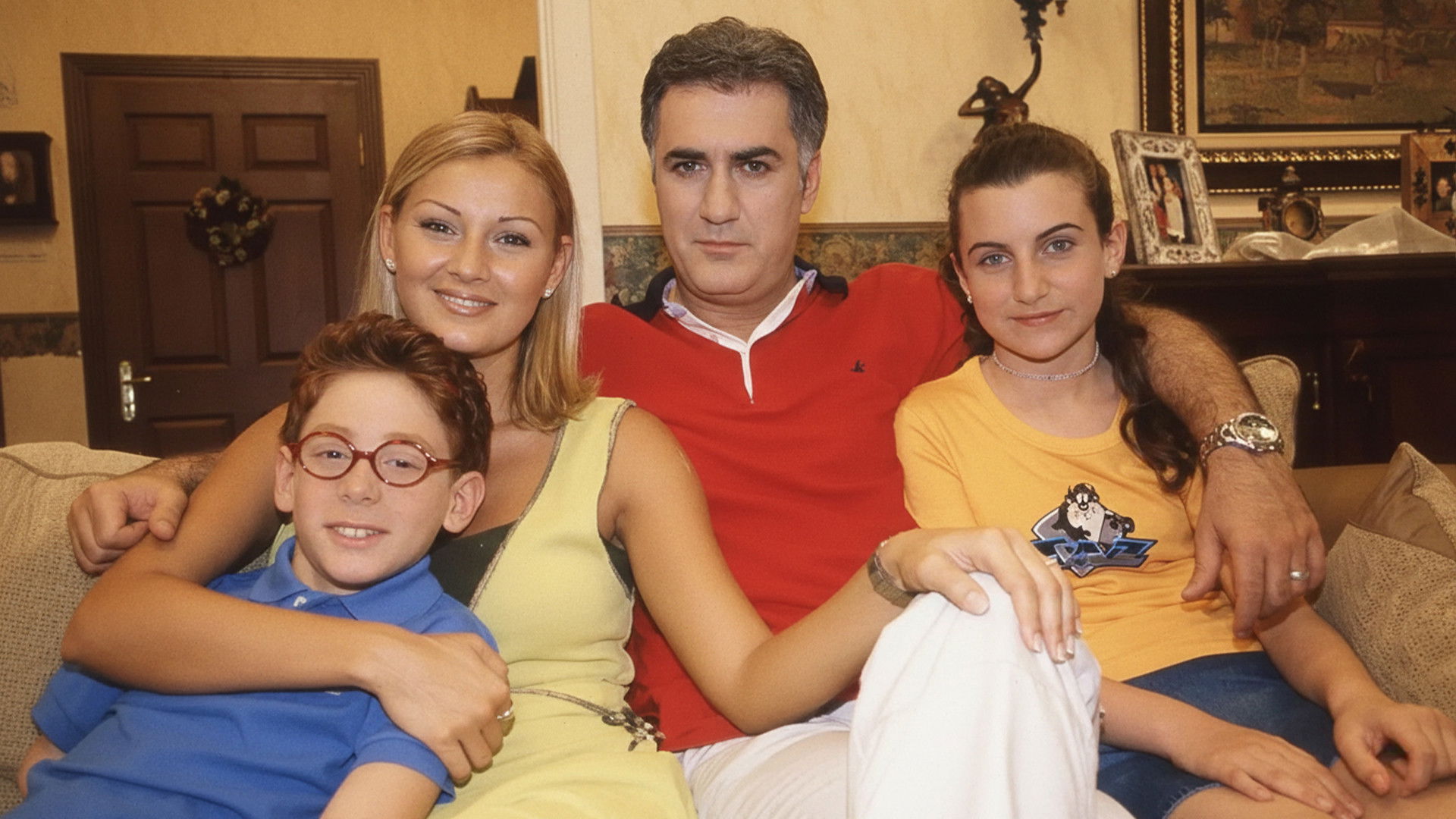 Backdrop for Çocuklar Duymasın