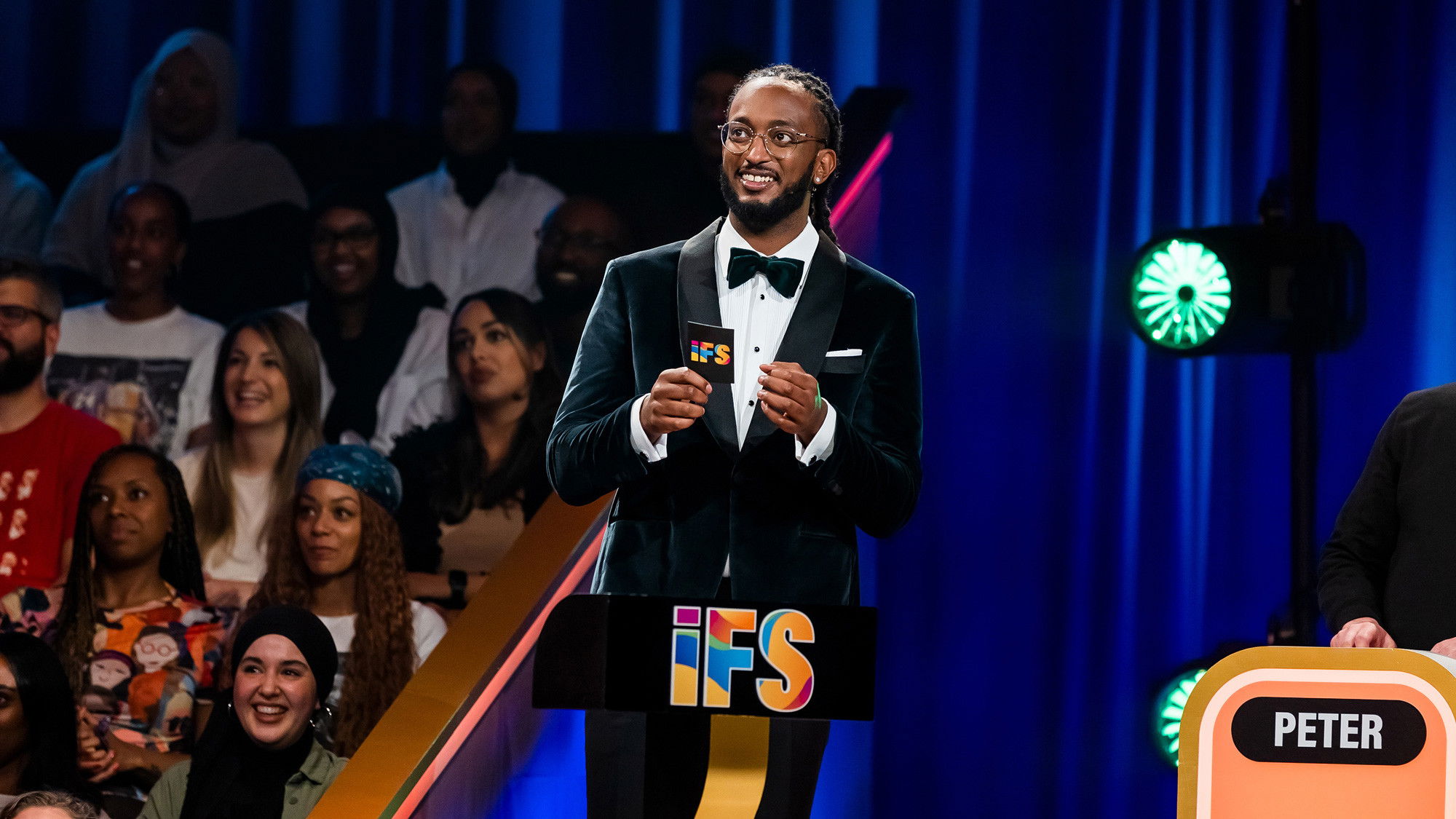 Backdrop for IFS - invandrare för svenskar