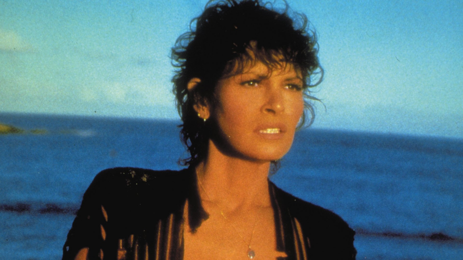 Backdrop for Trouble in Paradise