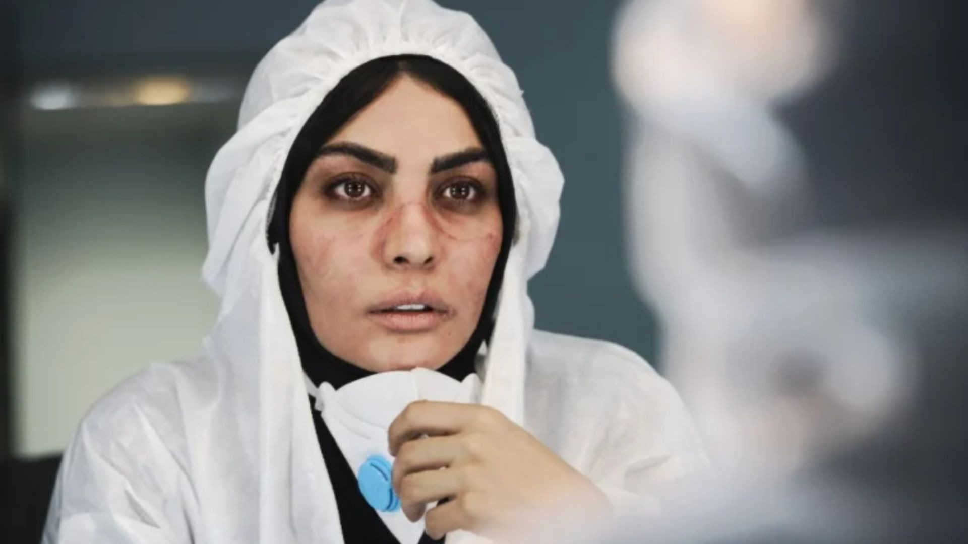 Backdrop for Parisan