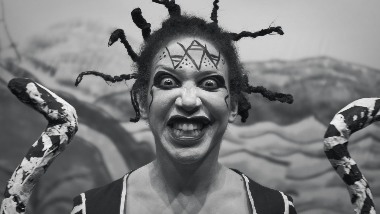 Backdrop for Faccia di capra - Storia di una metamorfosi