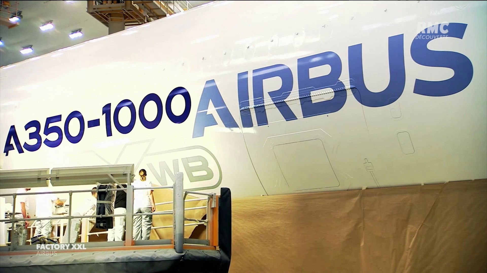 Backdrop for Making of: Airbus A350