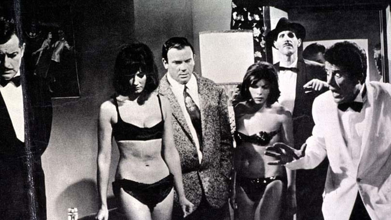 Backdrop for 2 mattacchioni al Moulin Rouge