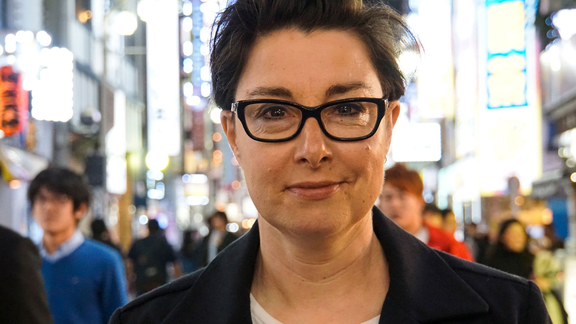 Backdrop for Japan with Sue Perkins