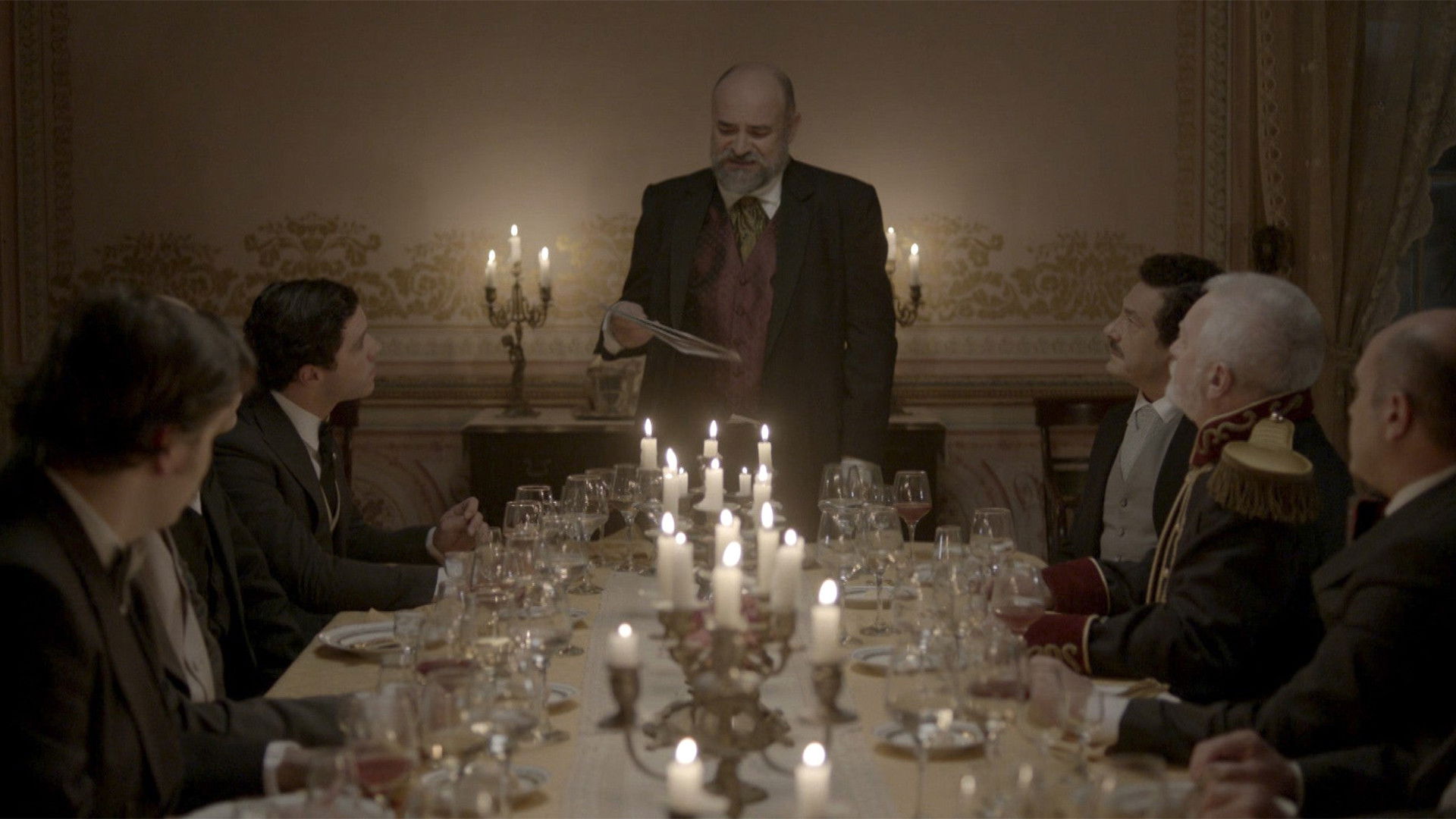 Backdrop for Um Jantar Muito Original