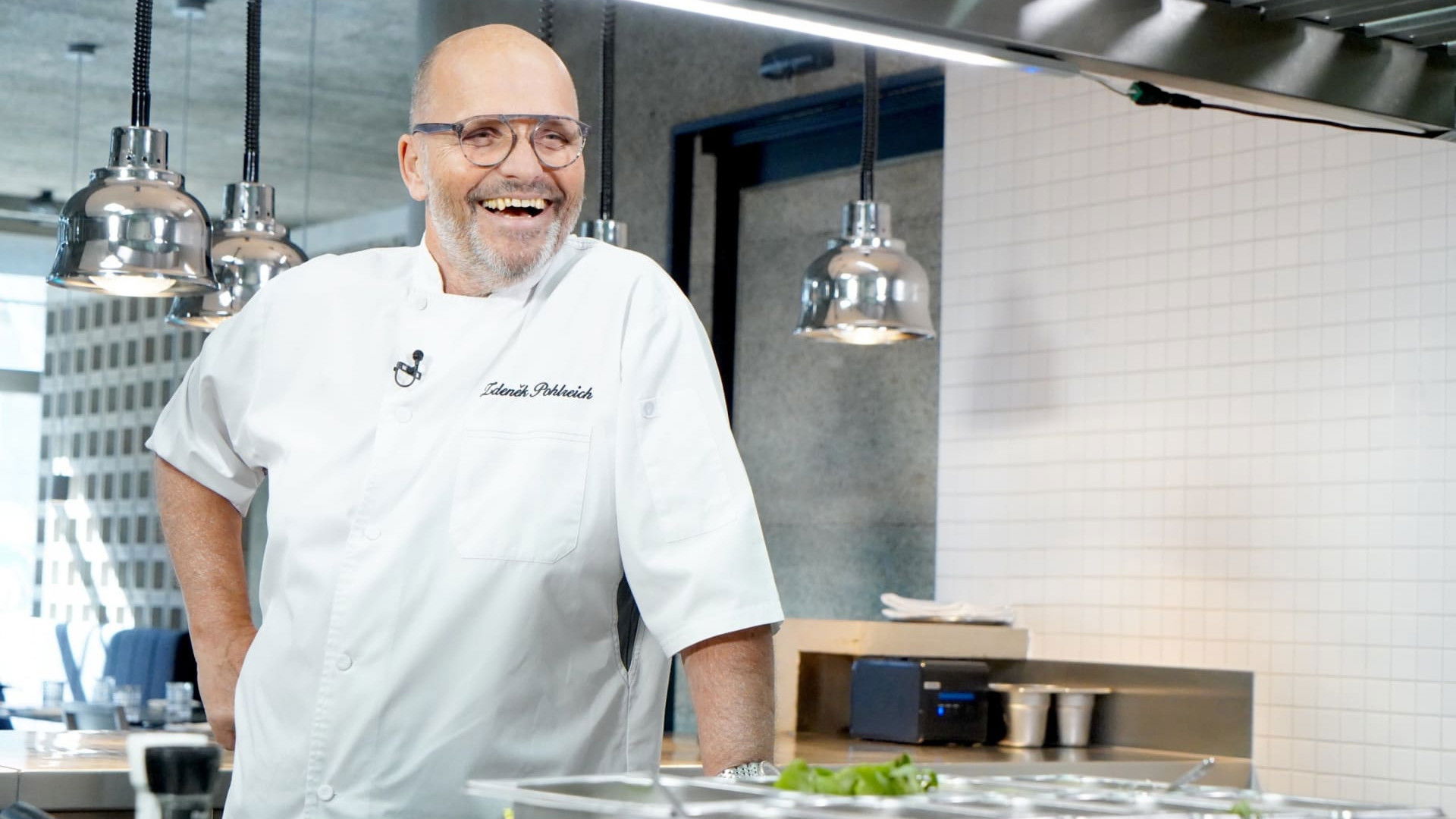 Backdrop for Jak to bylo, šéfe?