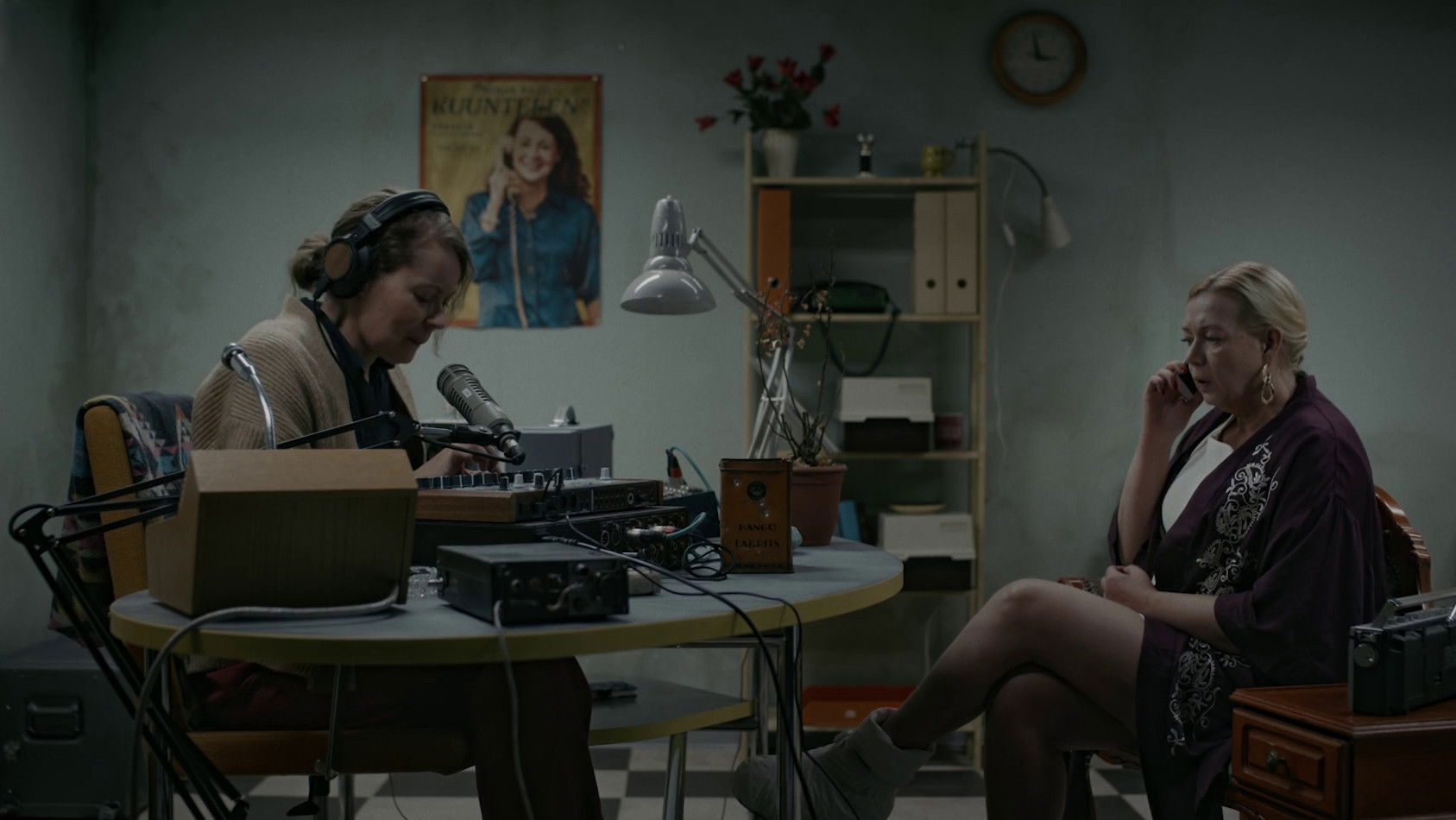 Backdrop for I'm Listening