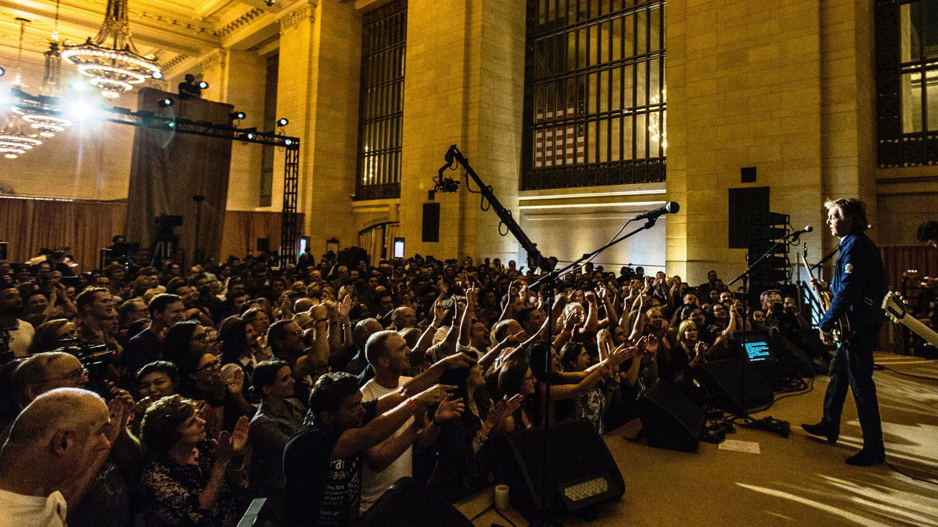 Backdrop for Paul McCartney: Live from NYC