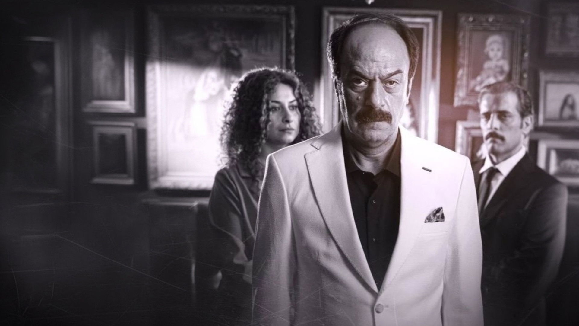 Backdrop for ٩ملم