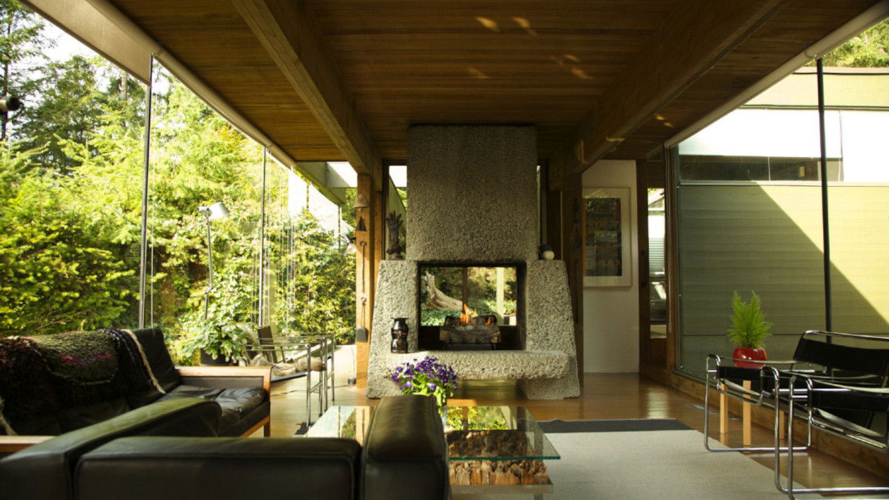 Backdrop for Coast Modern