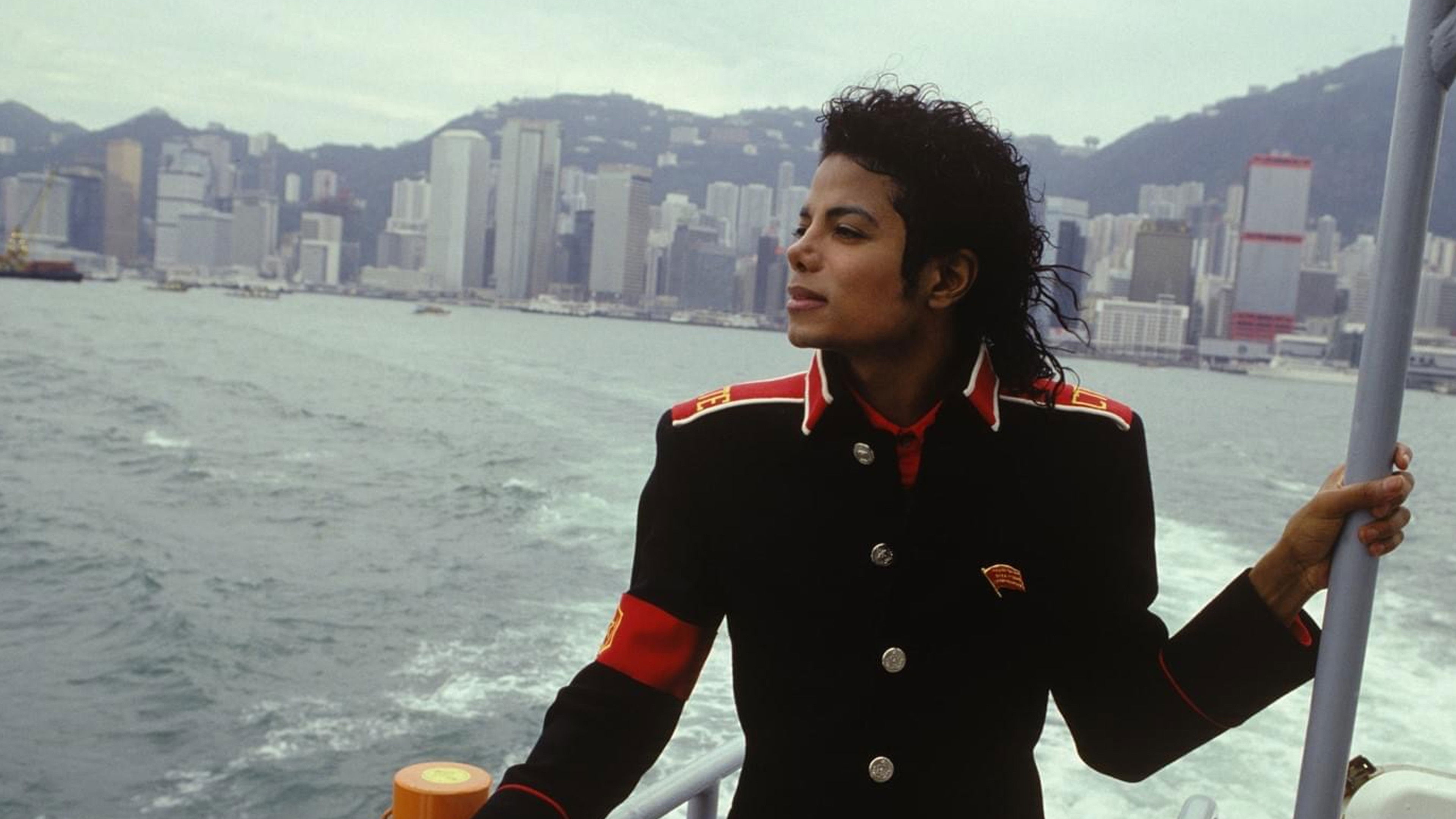 Backdrop for MTV Special Weekend, Michael Jackson: Bad Tour Special