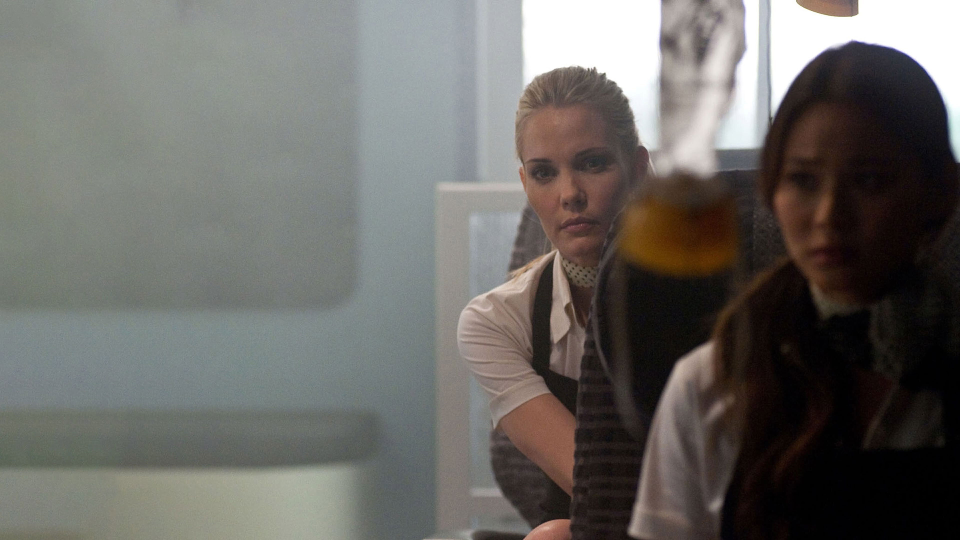 Backdrop for Flight 7500